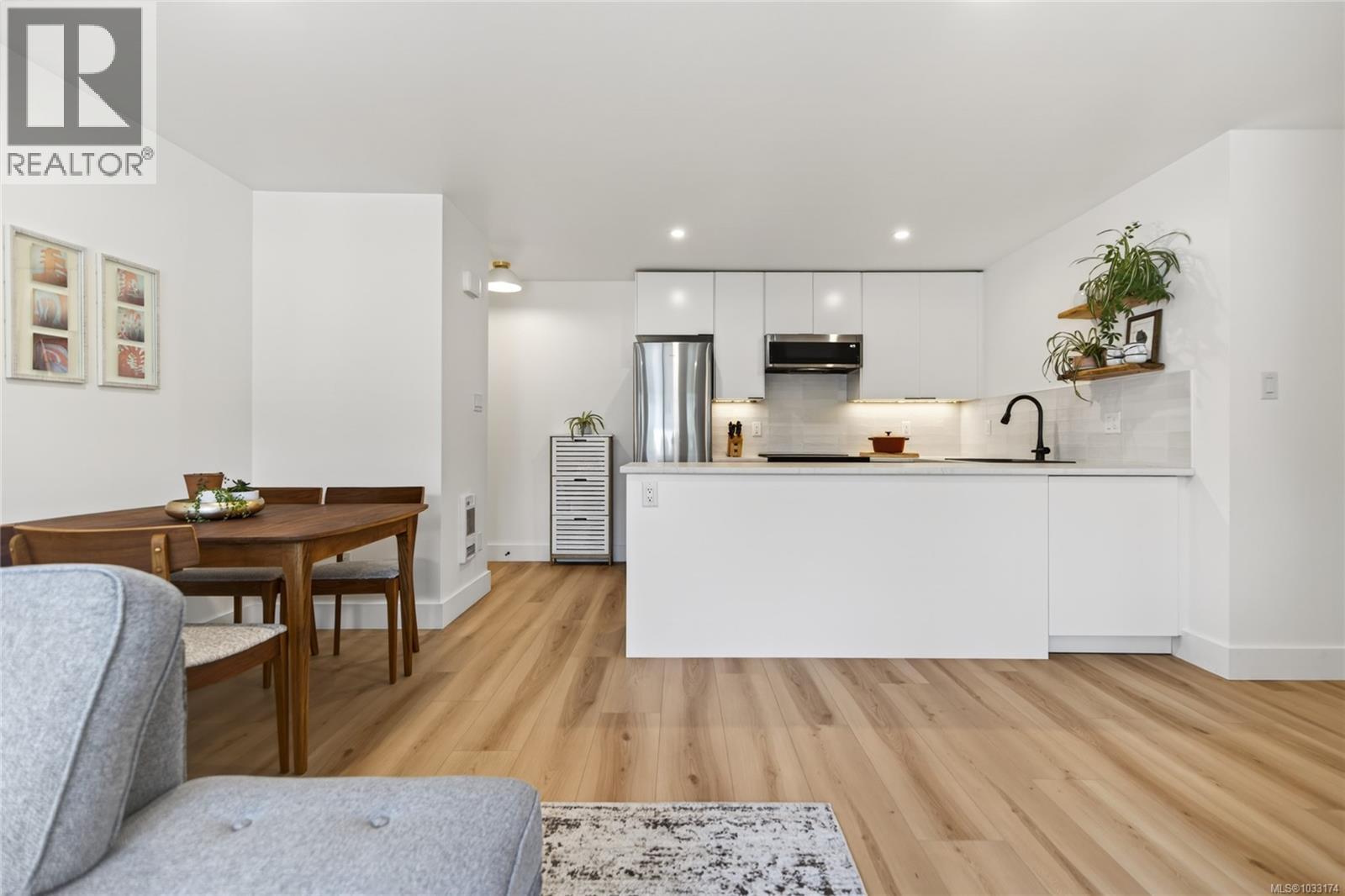 #104 4699 Alderwood Pl - 18