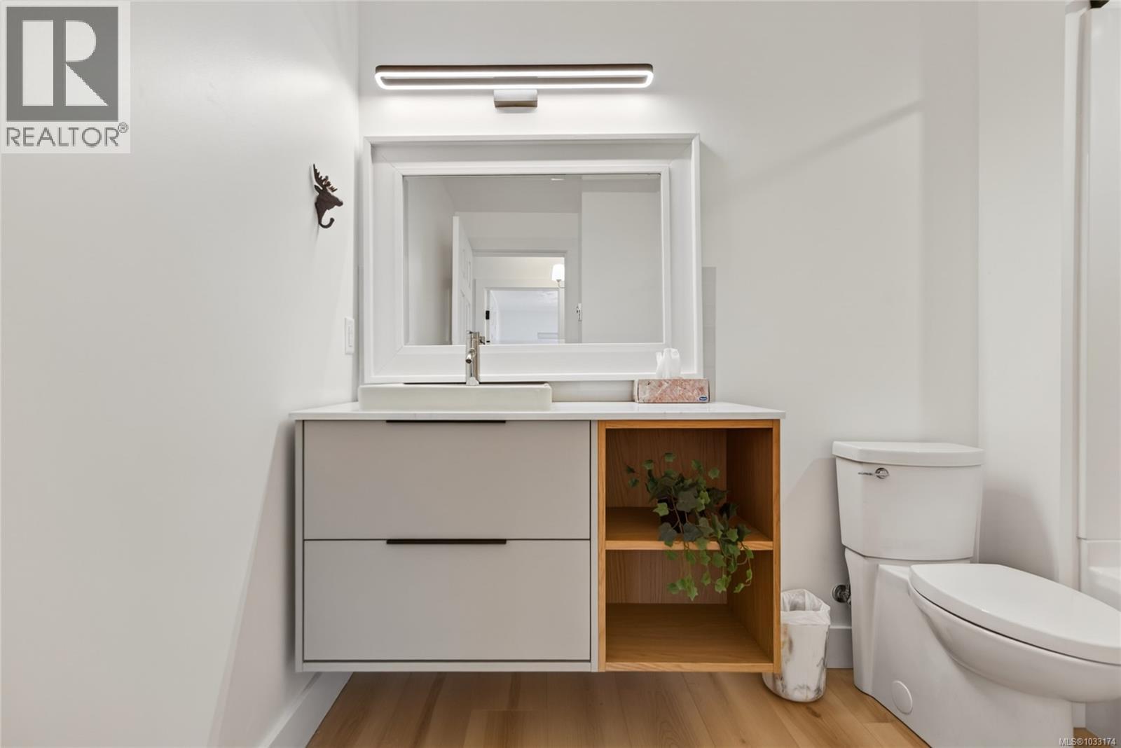 #104 4699 Alderwood Pl - 25