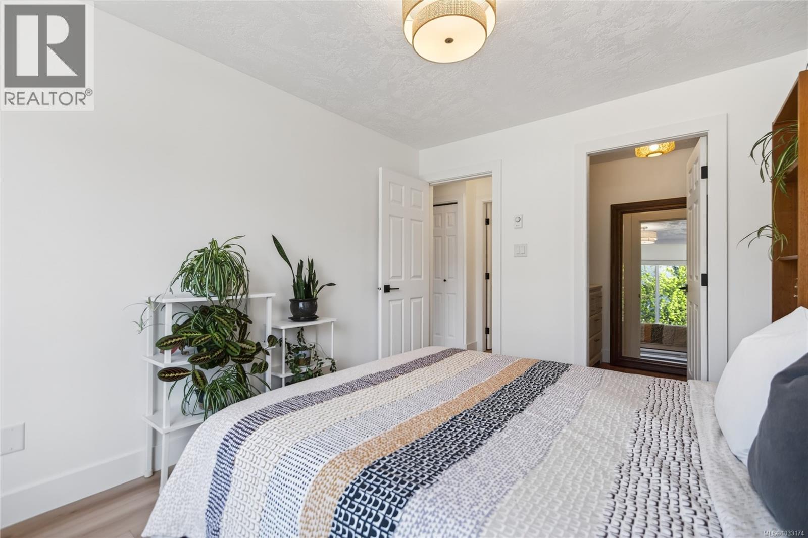 #104 4699 Alderwood Pl - 21