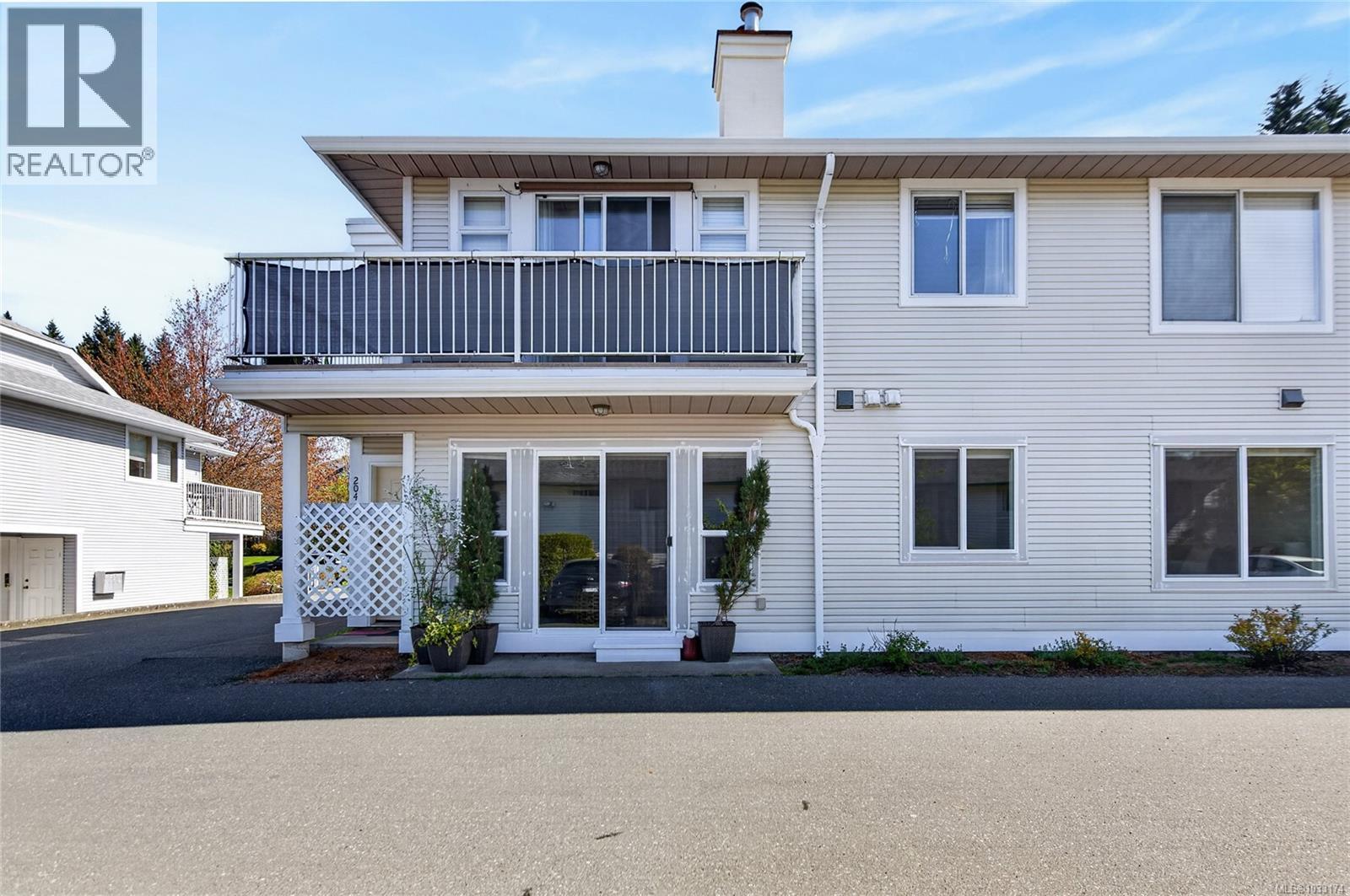 #104 4699 Alderwood Pl - 32