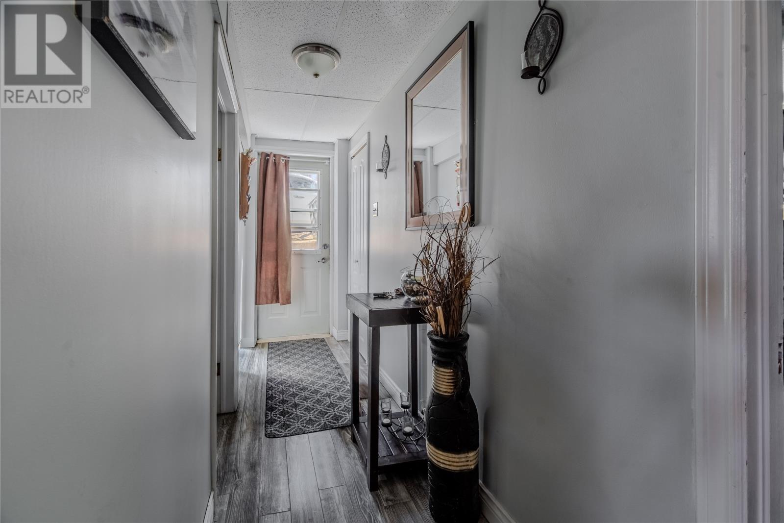 16 McCutcheons Road - 16