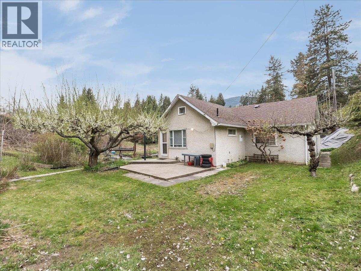 637 9th Avenue - 3