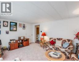 637 9th Avenue, Castlegar, BC V1N1M5 Photo 13