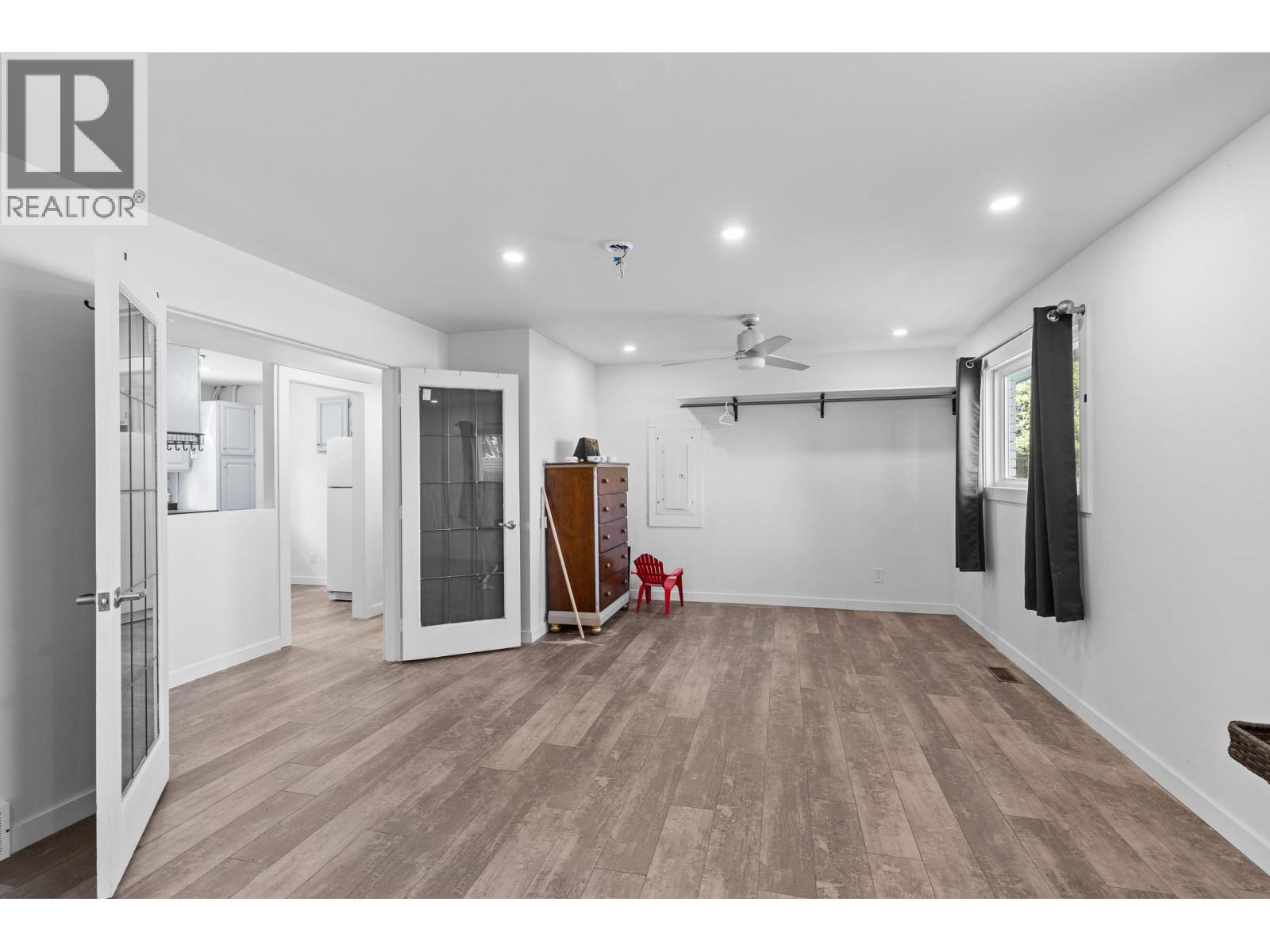  2618 Thacker Drive, West Kelowna