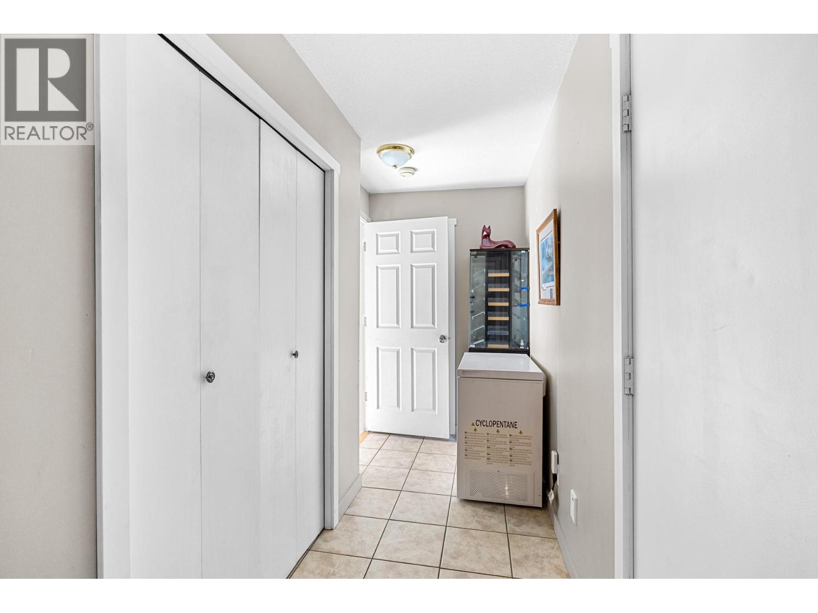  741 Barnaby Road, Kelowna