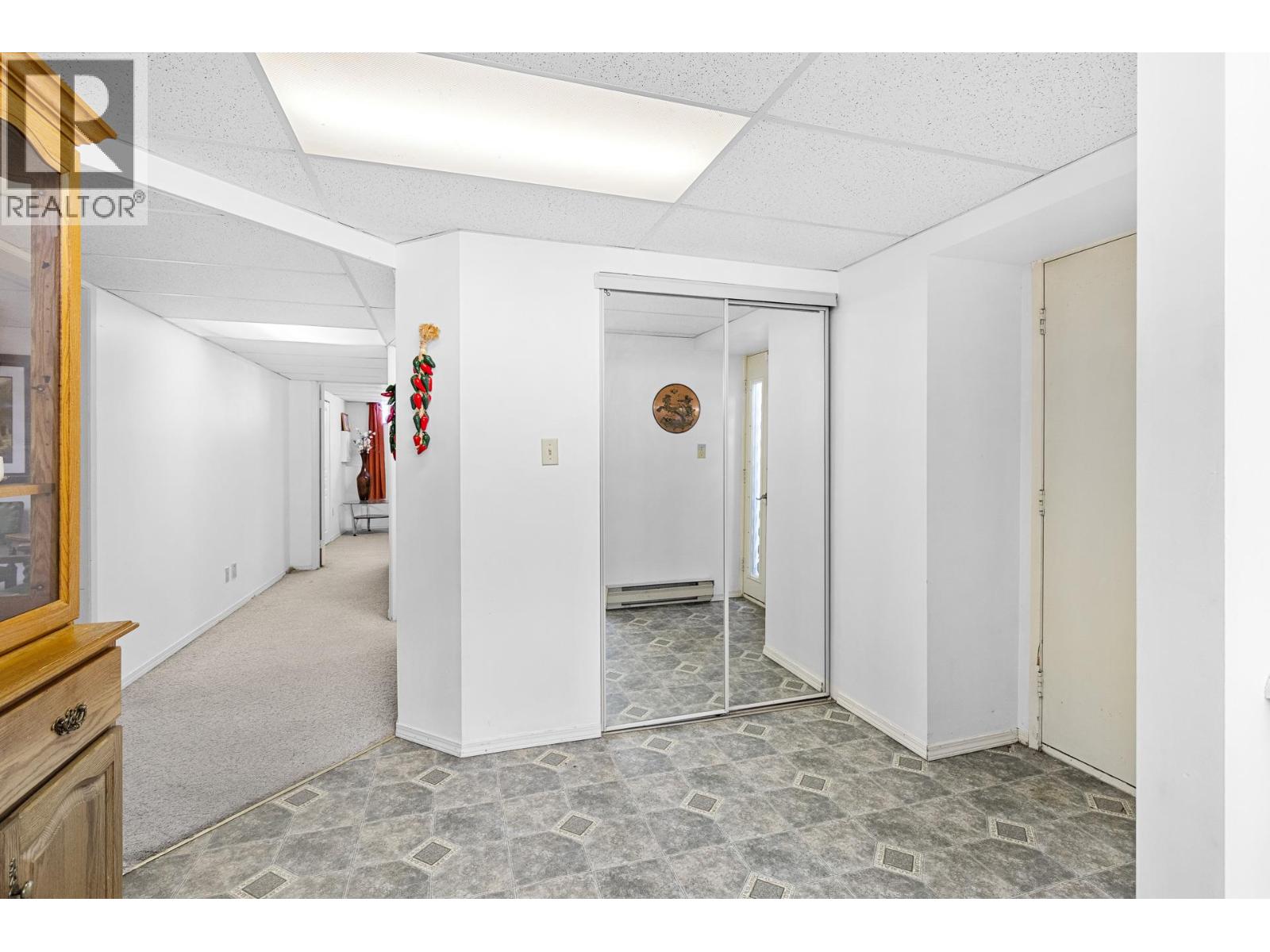  741 Barnaby Road, Kelowna