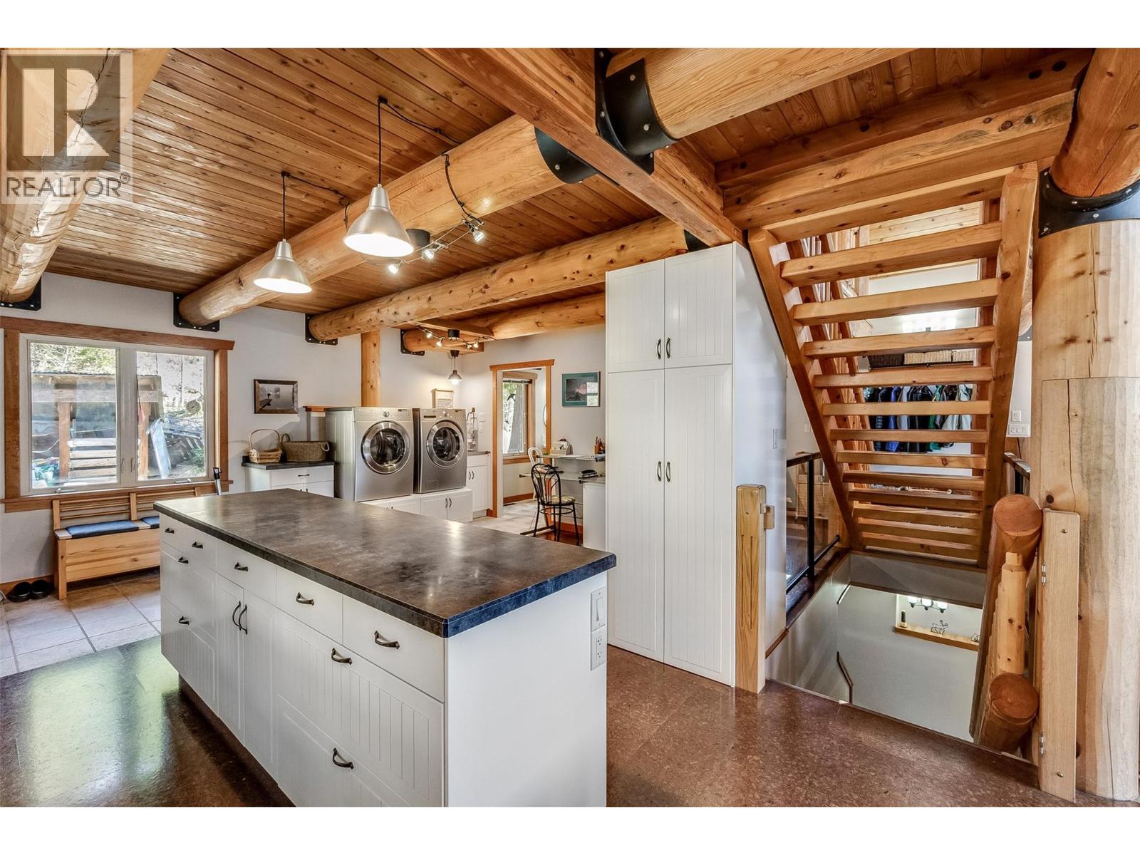 4761 Slocan River Road - 19