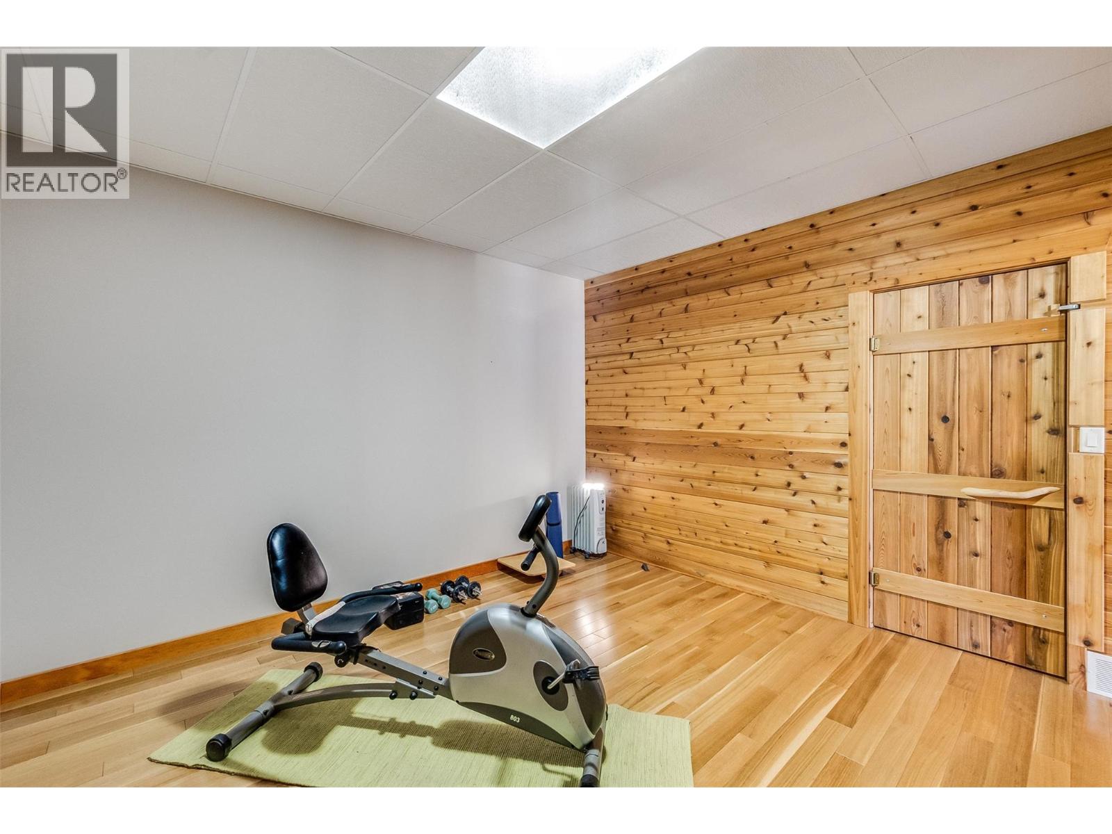 4761 Slocan River Road - 44