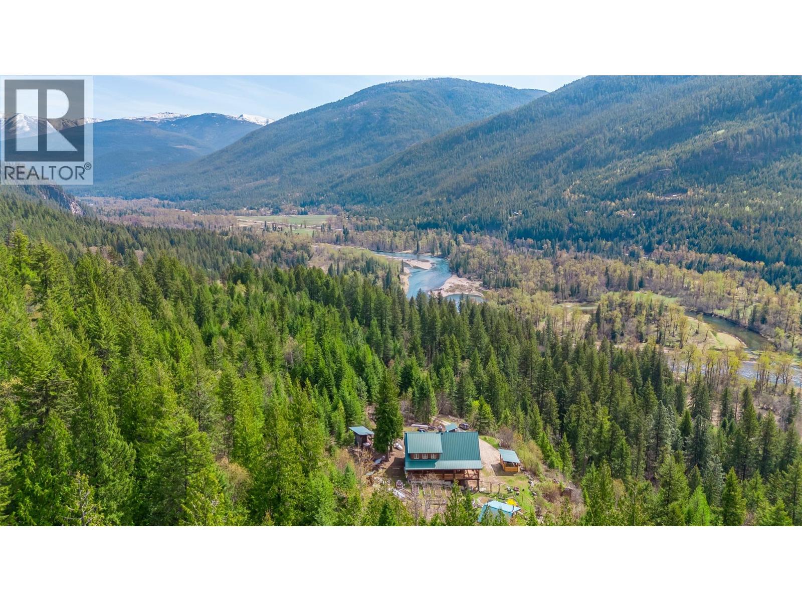 4761 Slocan River Road - 65