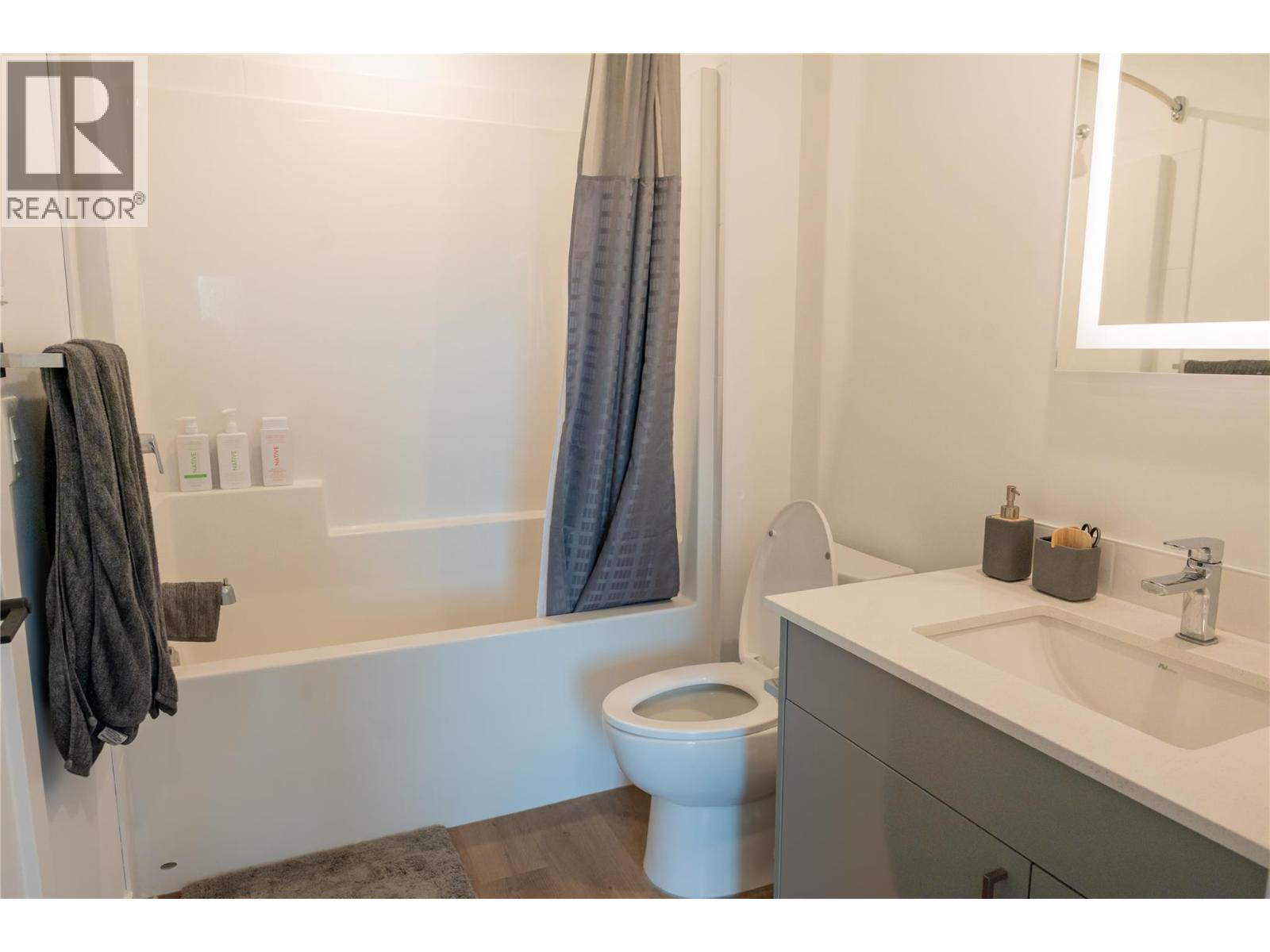 1274 Devonshire Avenue Unit# 514, Kelowna