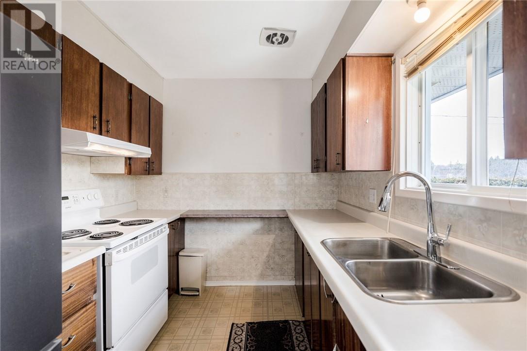 23 Riverside Drive, Wahnapitae, Ontario, P0M3C0 — Photo 12