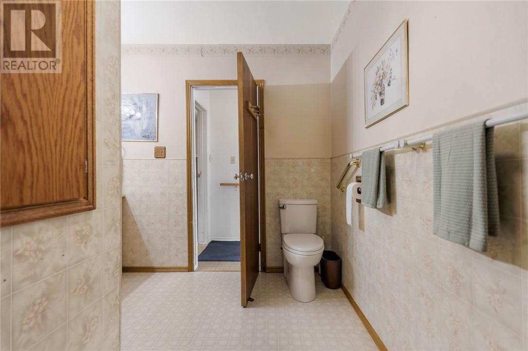 23 Riverside Drive, Wahnapitae, Ontario, P0M3C0 — Photo 29