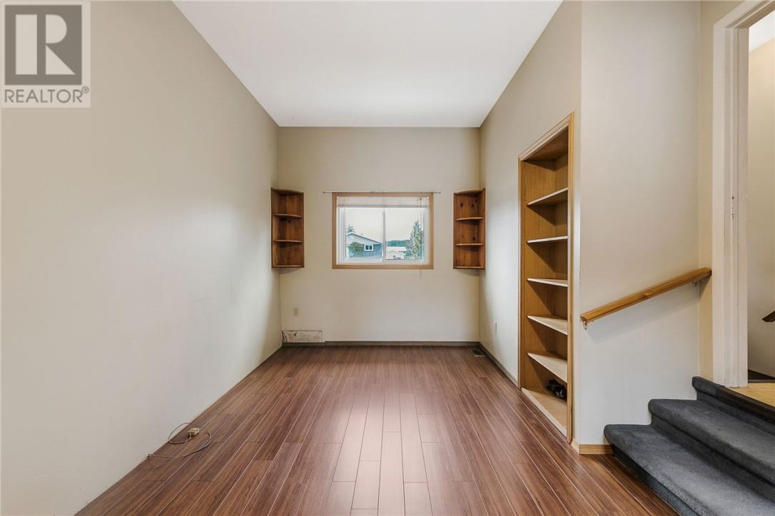 23 Riverside Drive, Wahnapitae, Ontario, P0M3C0 — Photo 32