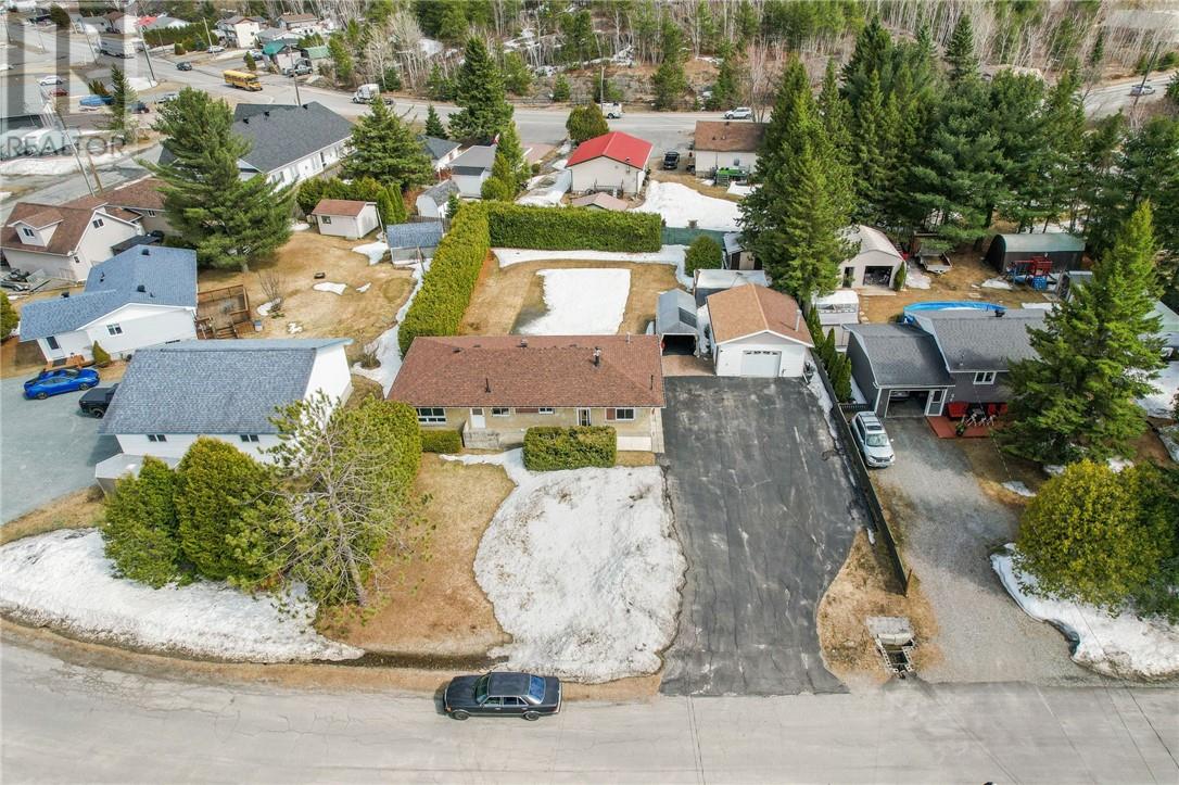 23 Riverside Drive, Wahnapitae, Ontario, P0M3C0 — Photo 58