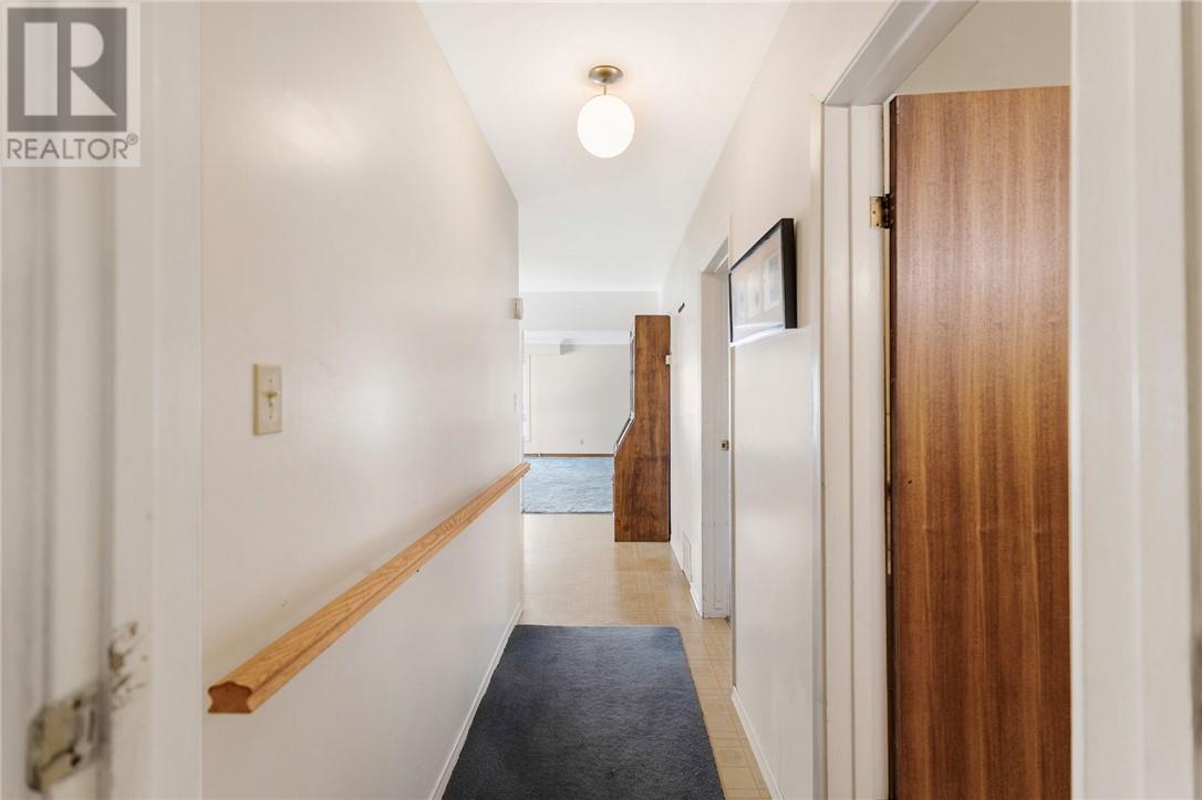23 Riverside Drive, Wahnapitae, Ontario, P0M3C0 — Photo 9