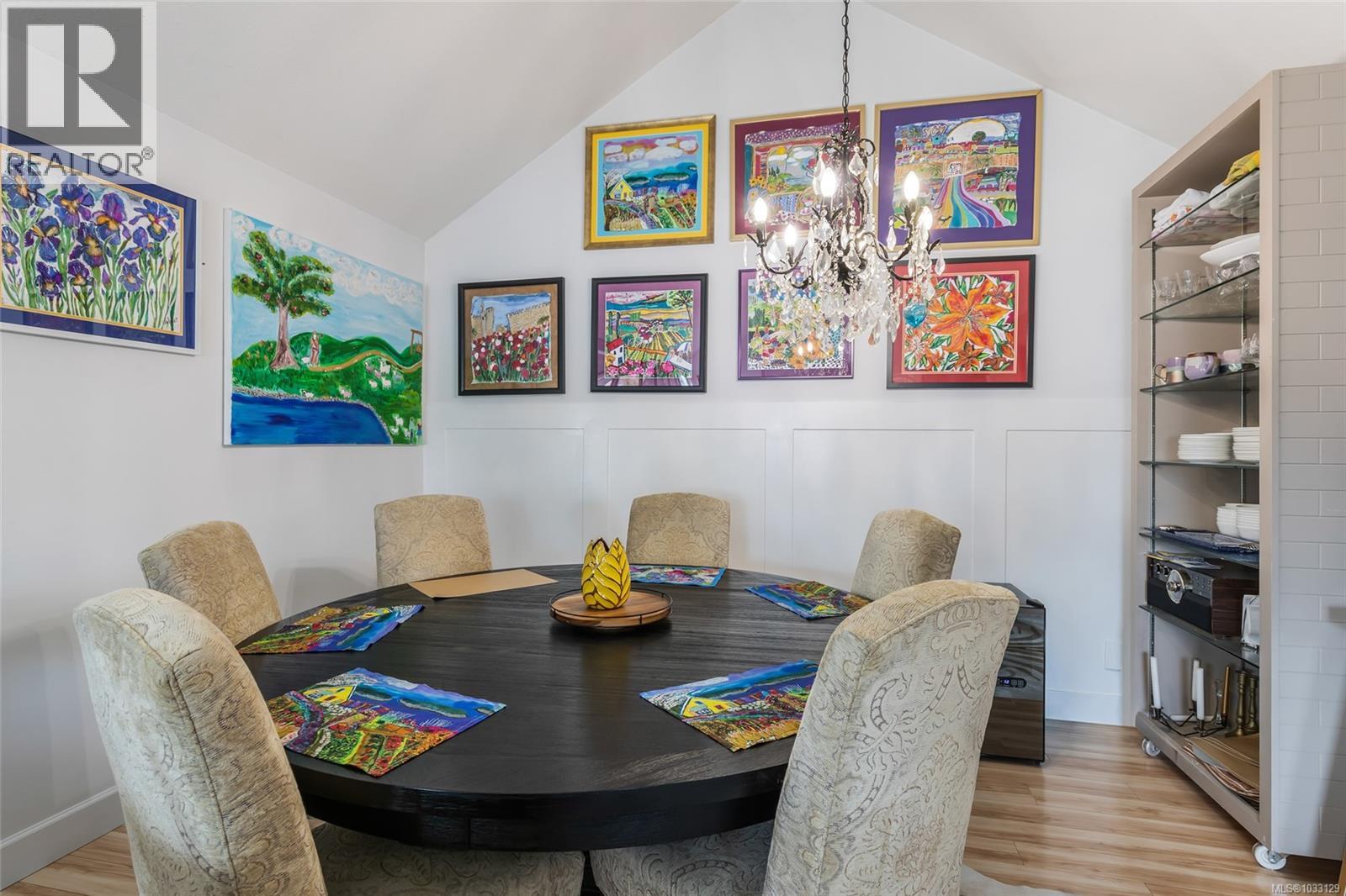 697 Woodburn St - 13