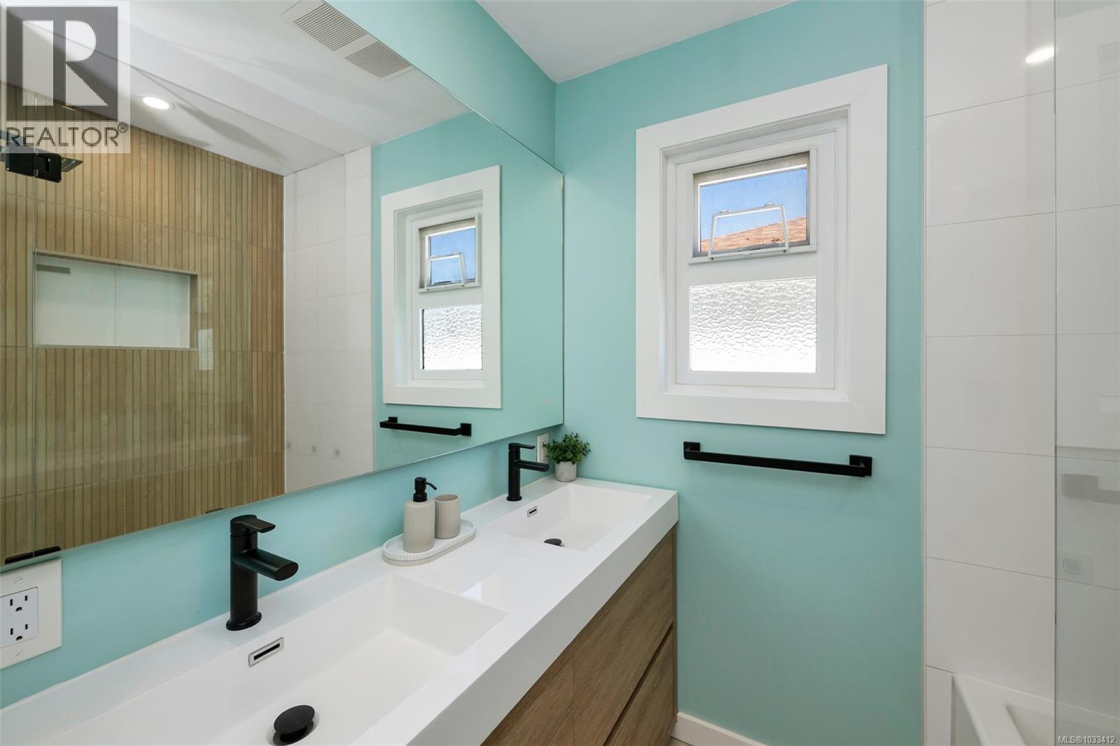  1826 Newton Street, Saanich