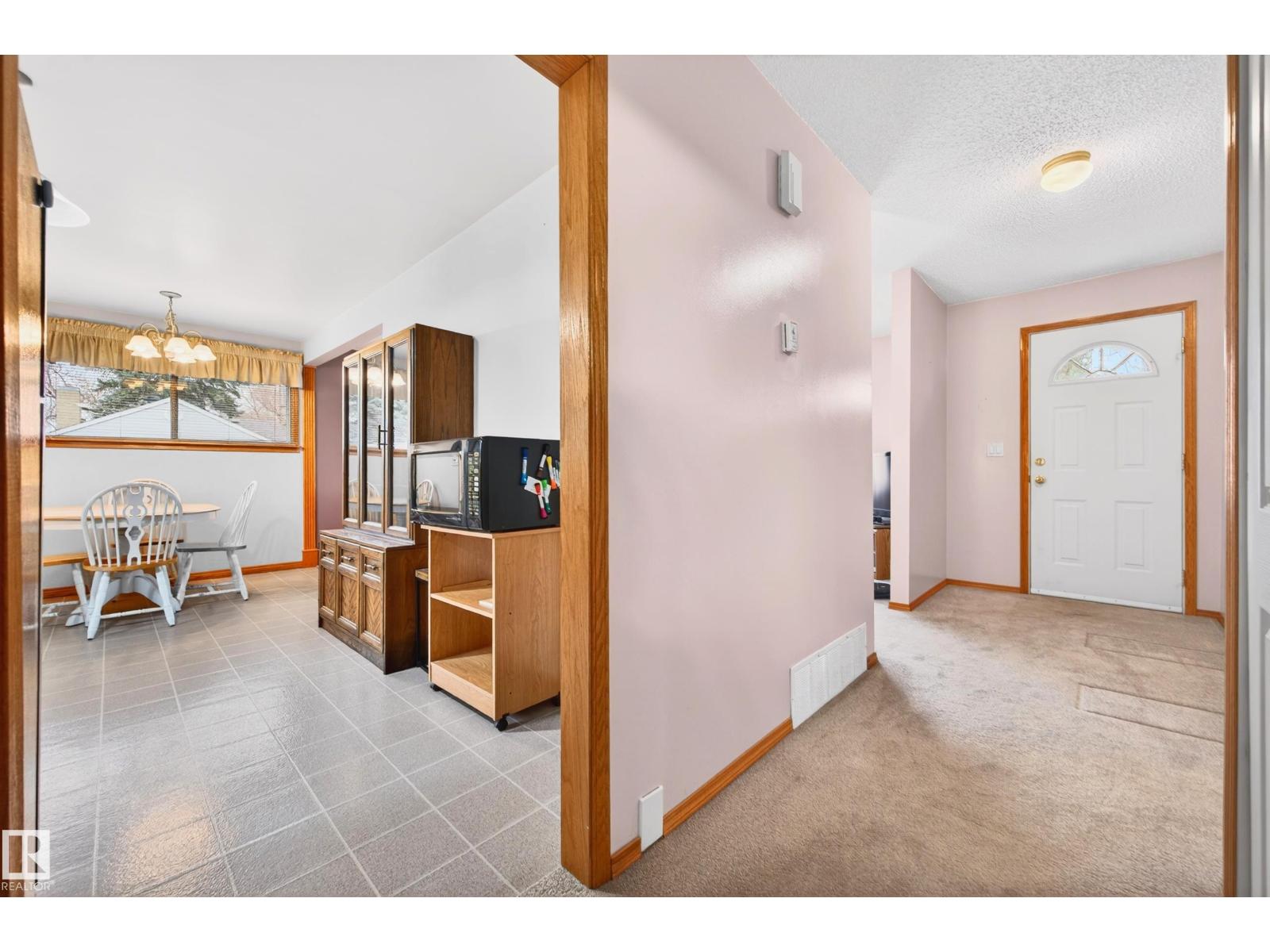 10010 105 ST, Fort Saskatchewan