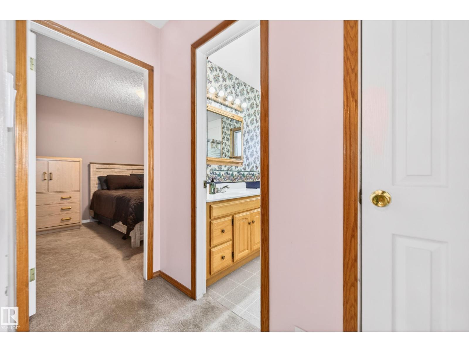 10010 105 ST, Fort Saskatchewan