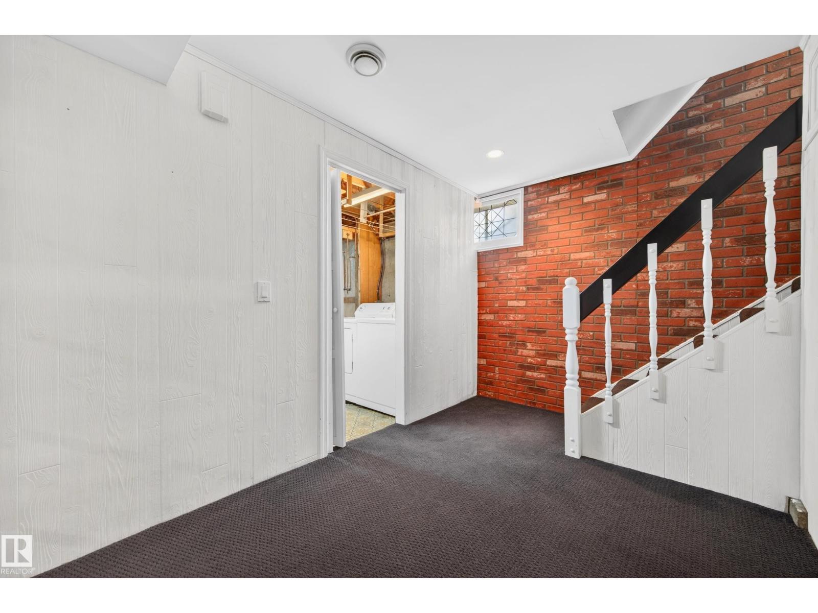 10010 105 ST, Fort Saskatchewan