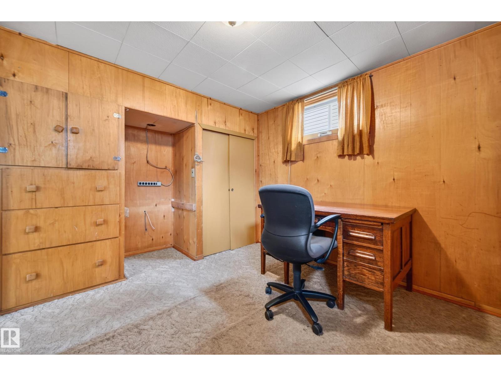 10010 105 ST, Fort Saskatchewan