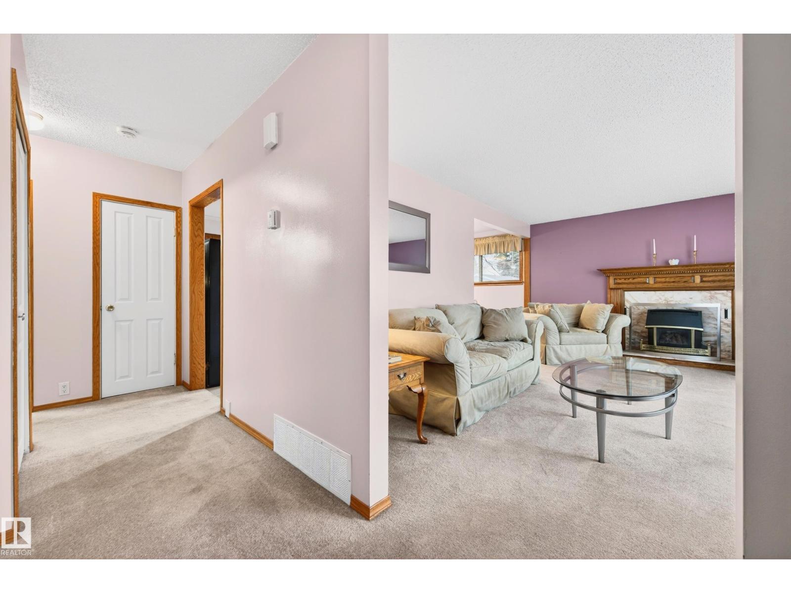 10010 105 ST, Fort Saskatchewan