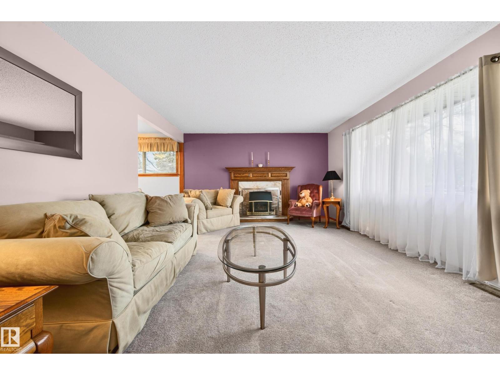 10010 105 ST, Fort Saskatchewan