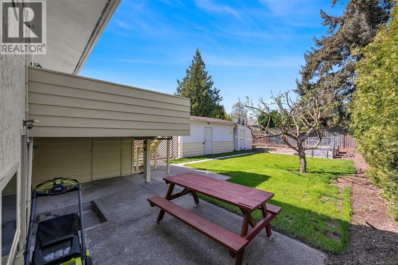  1826 Newton Street, Saanich