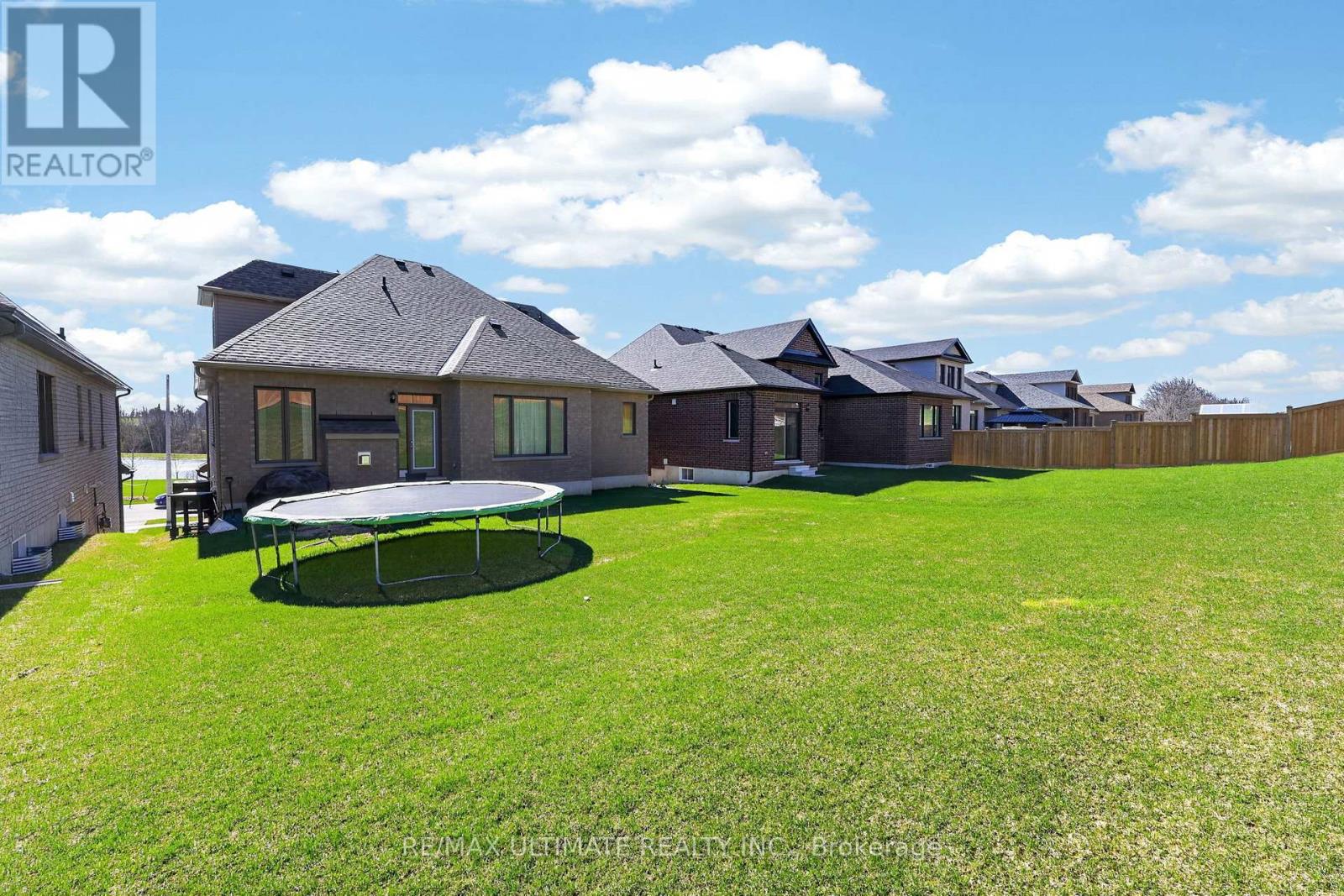 2962 MONARCH DRIVE - 44