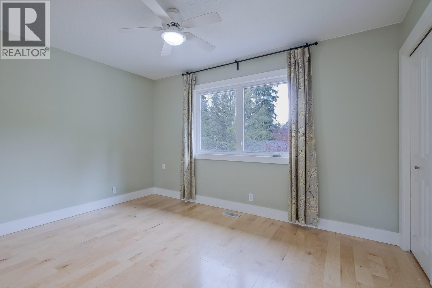  855 Coronado Crescent, Kelowna