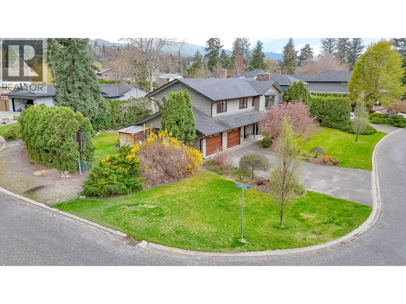  855 Coronado Crescent, Kelowna