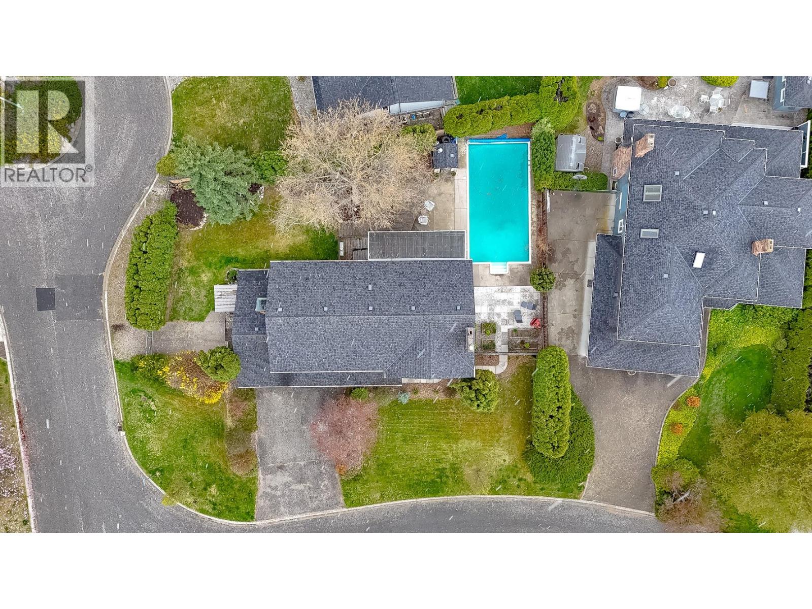  855 Coronado Crescent, Kelowna