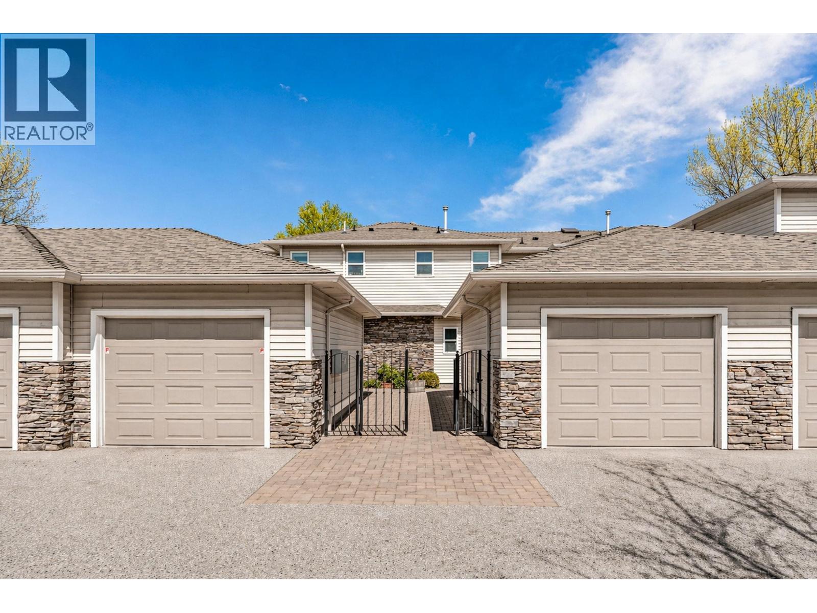 4049 Lakeshore Drive Unit# 105, Kelowna