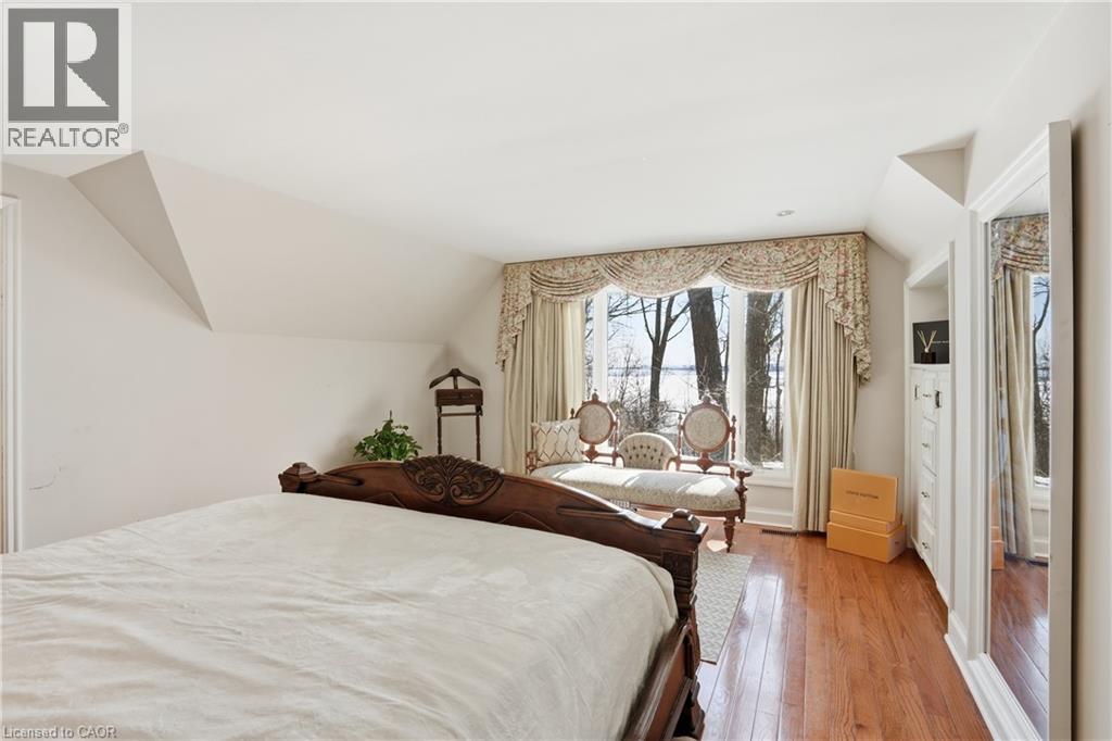 208 NORTH SHORE Boulevard W Unit# Upper, Burlington, Ontario, L7T1A4 — Photo 22
