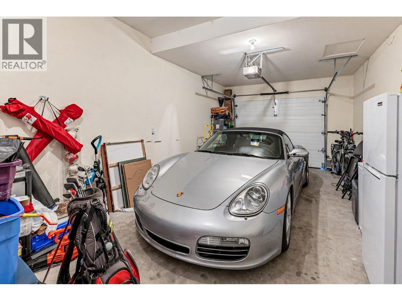 4049 Lakeshore Drive Unit# 105, Kelowna