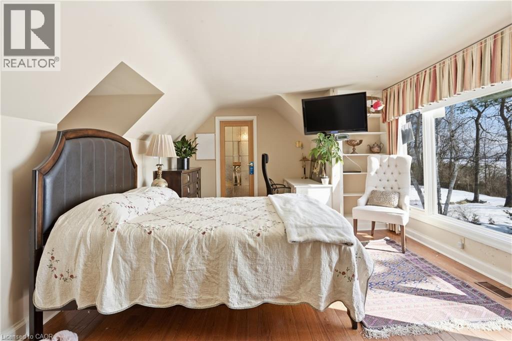 208 NORTH SHORE Boulevard W Unit# Upper, Burlington, Ontario, L7T1A4 — Photo 28