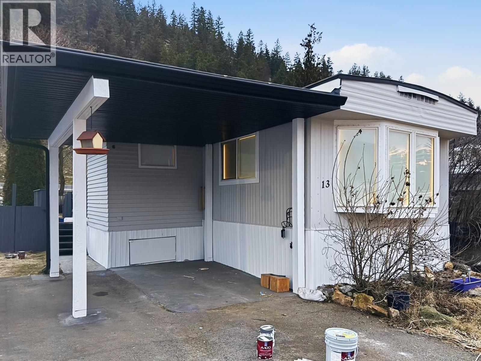 #13 161 Shuswap Avenue - 6