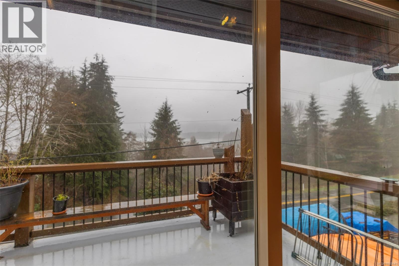 B 16990 Wickanninish Road, Port Renfrew