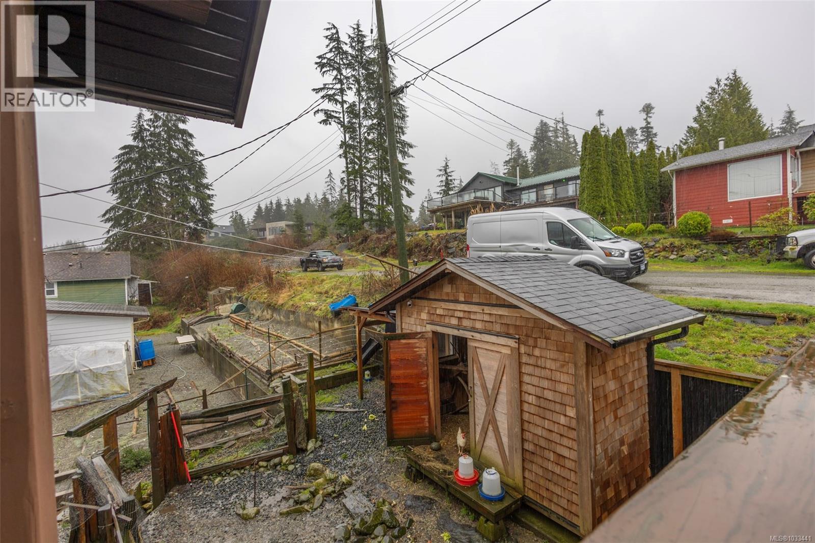B 16990 Wickanninish Road, Port Renfrew