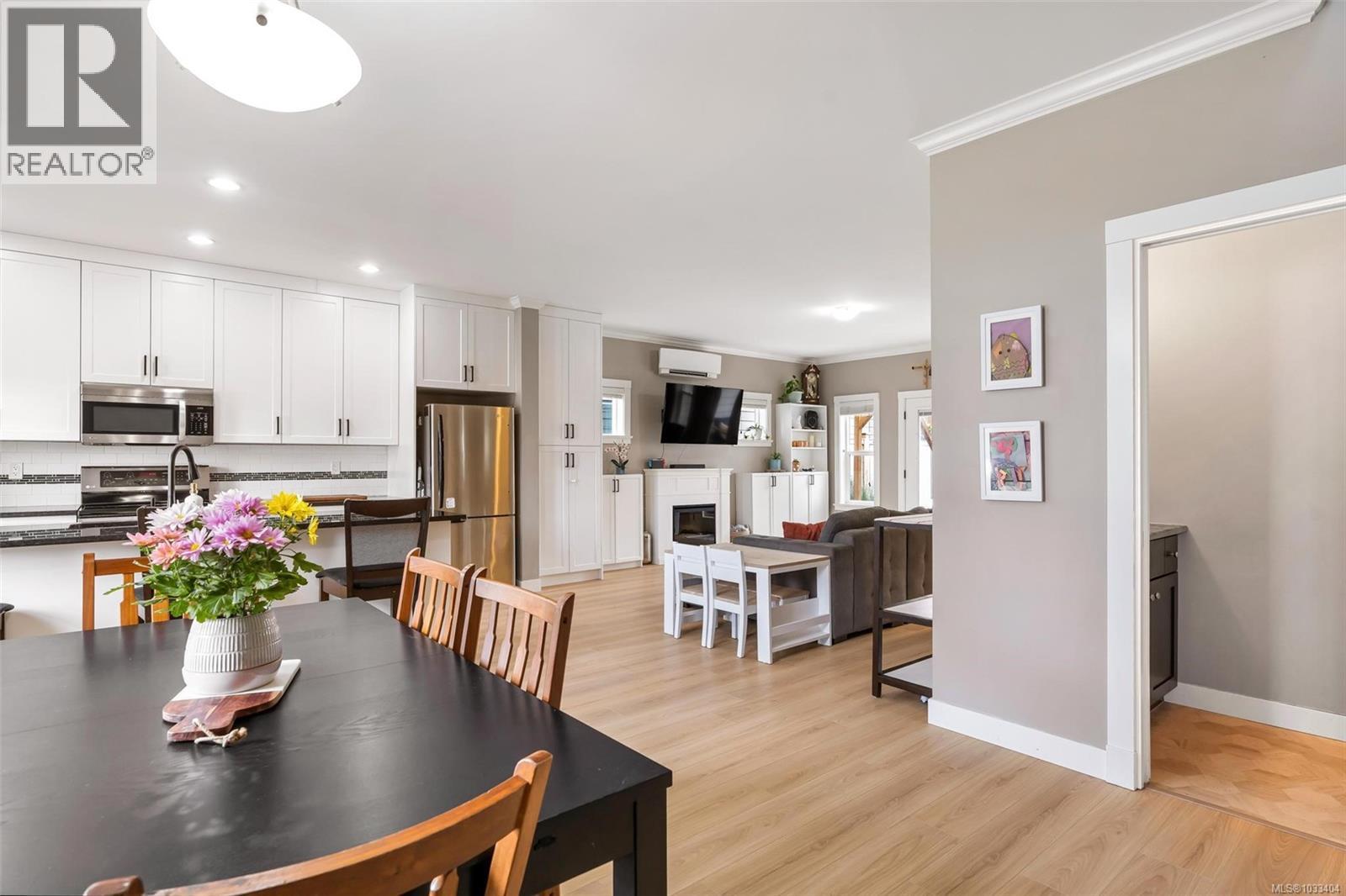  3281 Piper Road, Langford