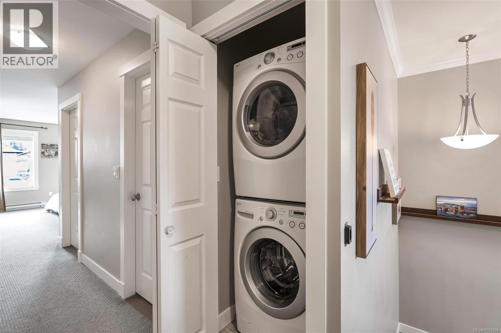  3281 Piper Road, Langford