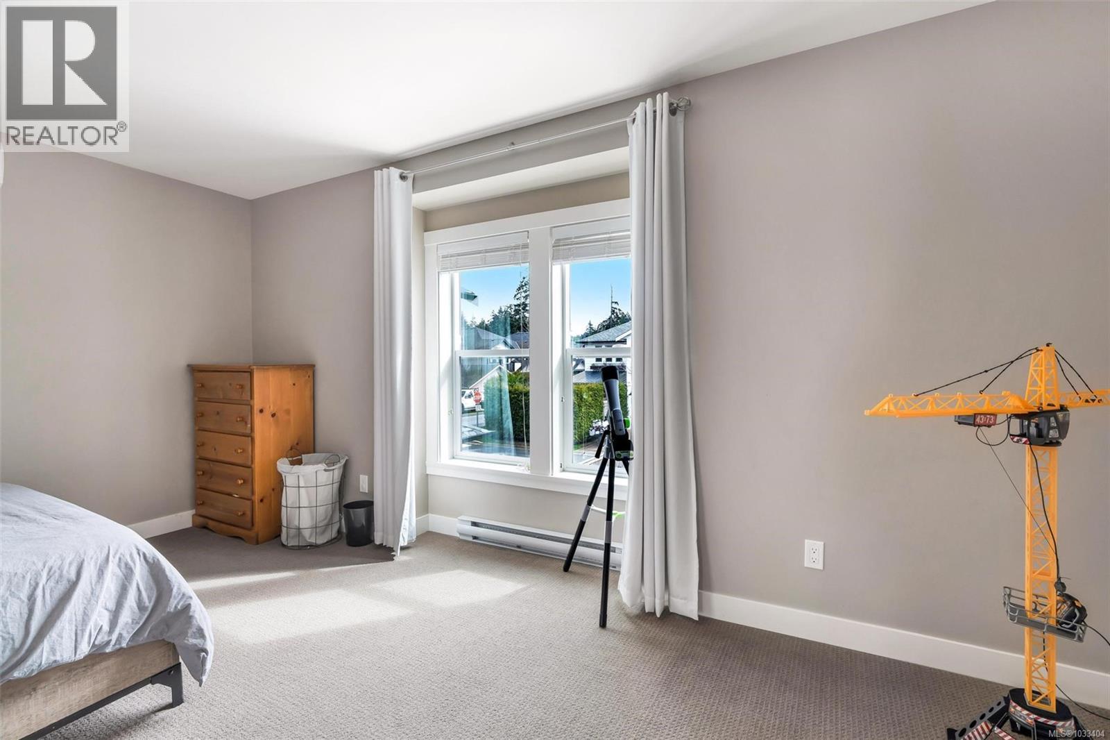  3281 Piper Road, Langford