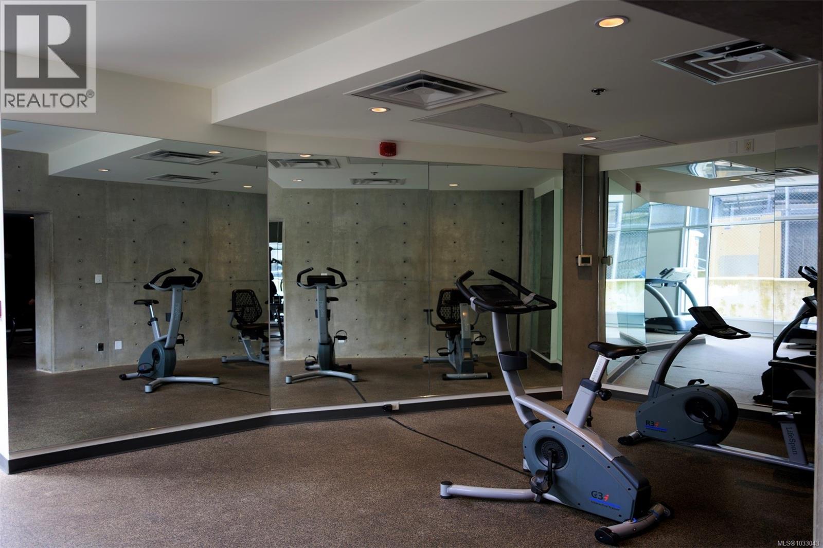 #312B 456 Pandora Ave - 16