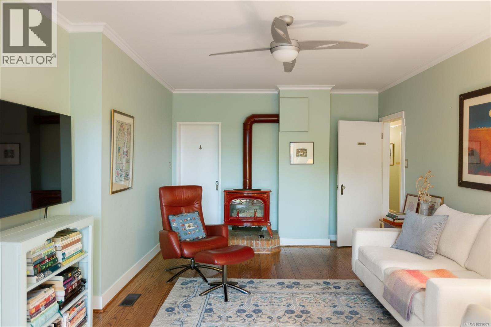  1541 Despard Avenue, Victoria