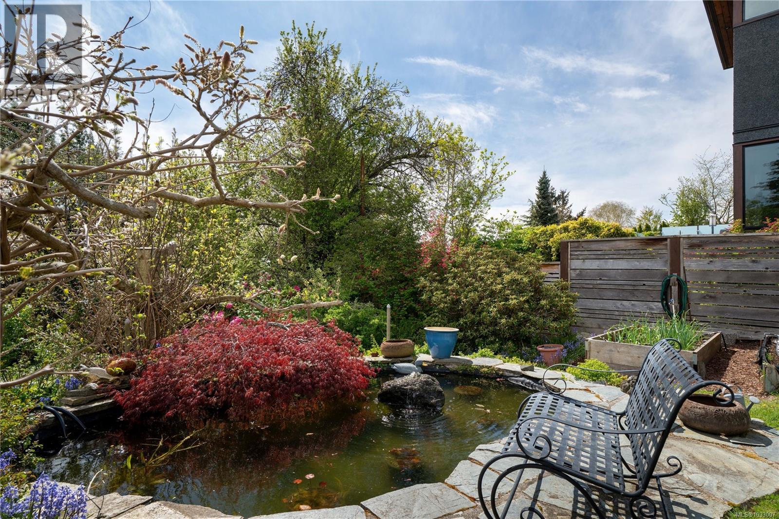  1541 Despard Avenue, Victoria