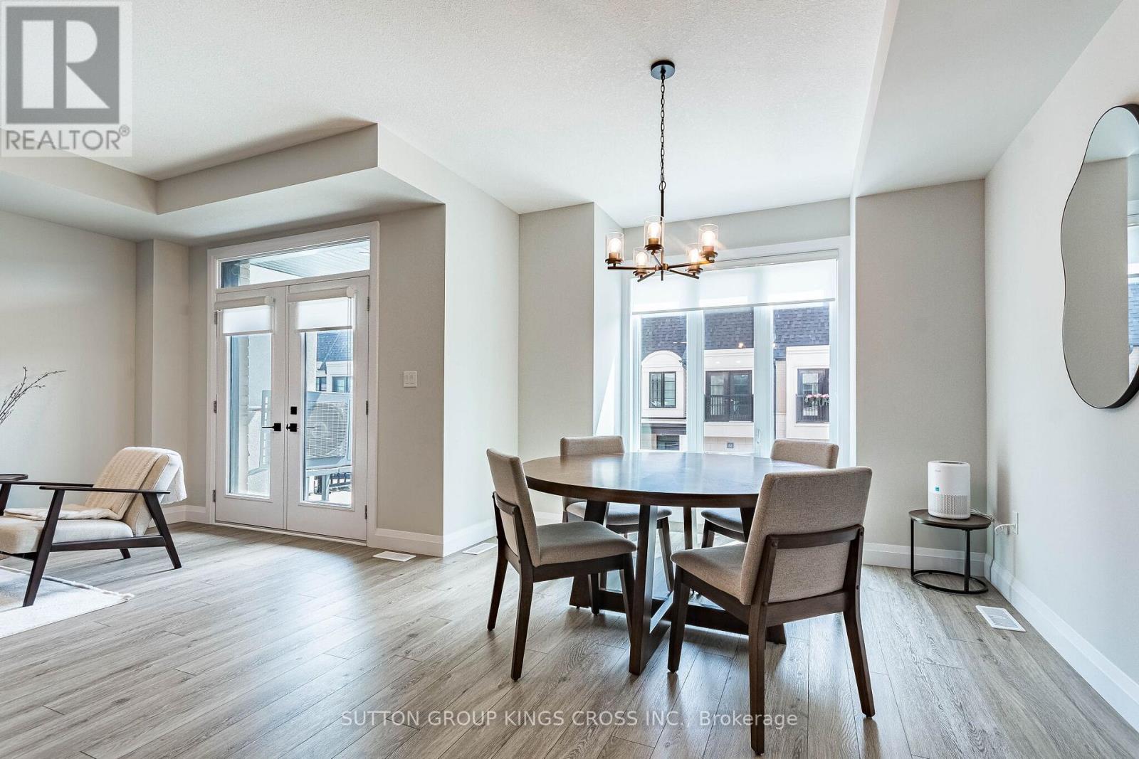 #79 143 ELGIN STREET N - 18