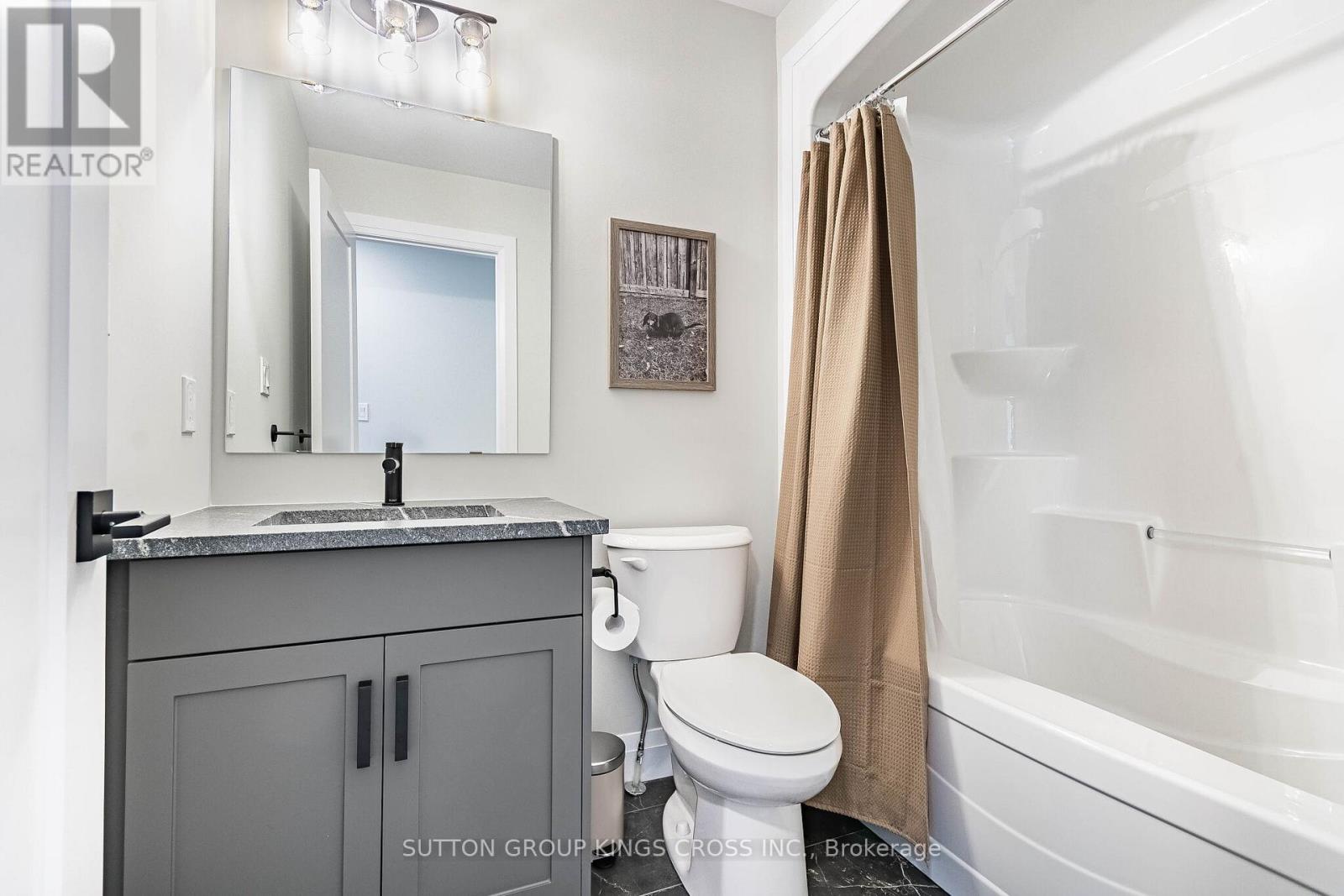 #79 143 ELGIN STREET N - 41