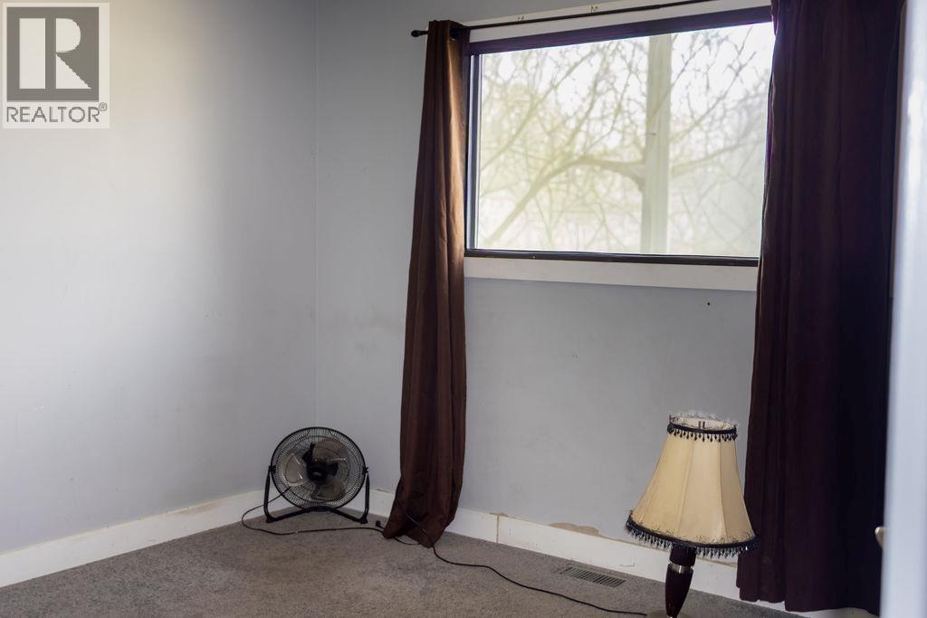 595 McWilliams Road, Kelowna