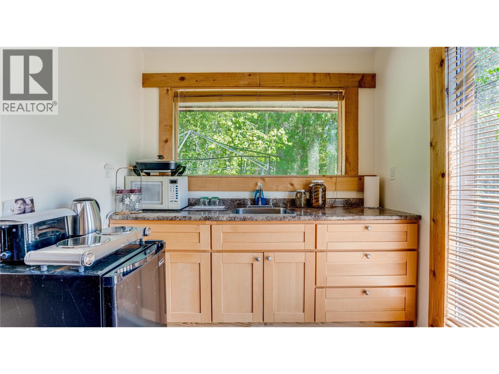 8450 Silver Star Road, Vernon