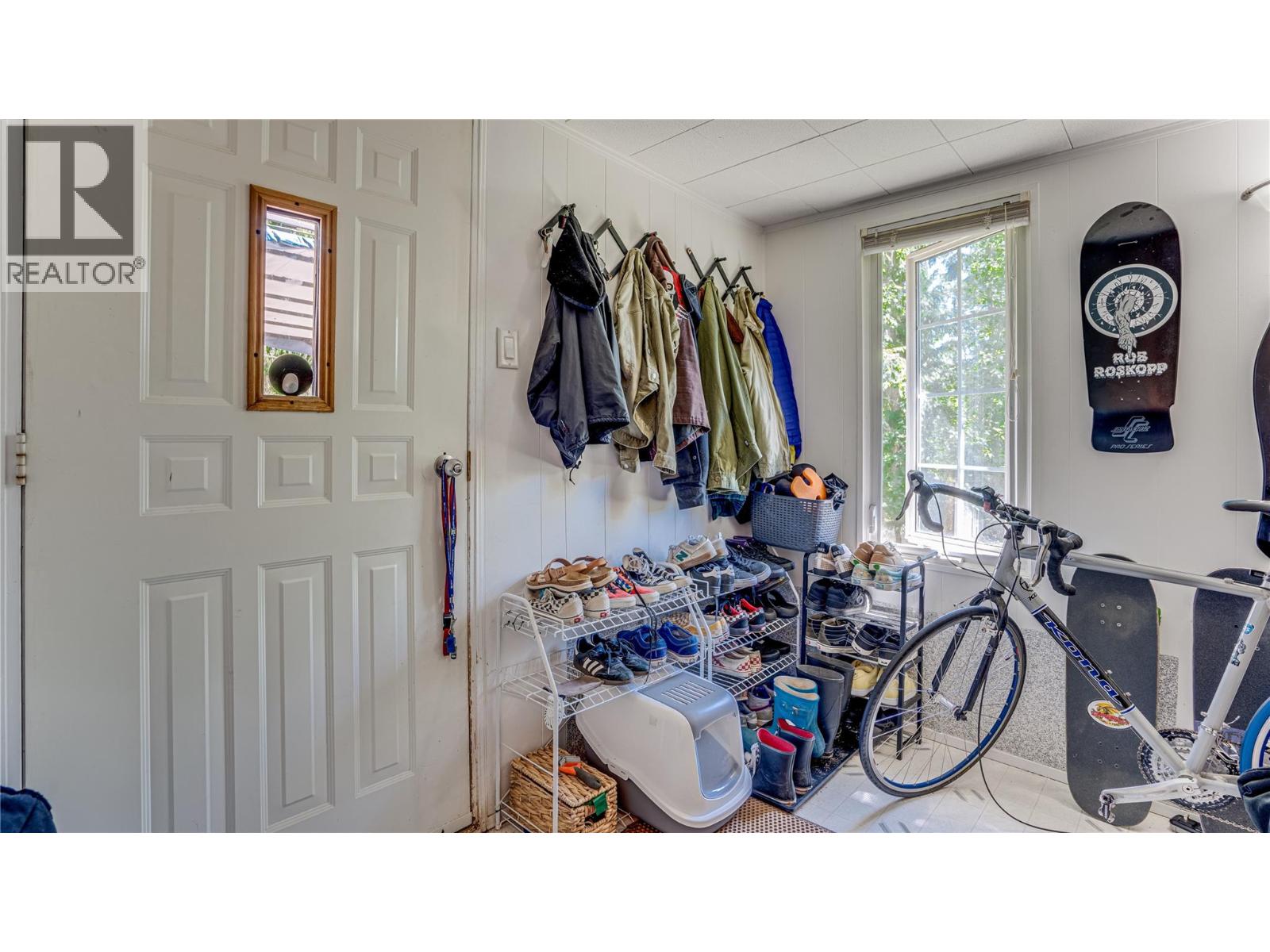 8450 Silver Star Road, Vernon